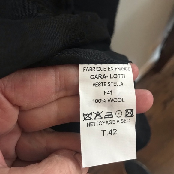 Cara Lotti beautiful black wool jacket with ivory wool accents. Size 42 - Picture 6 of 7